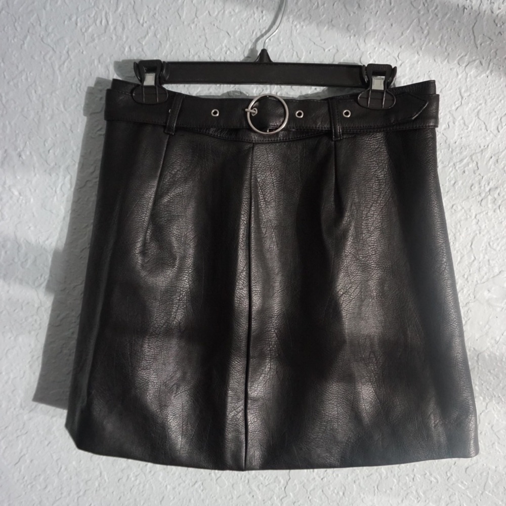 Brand new H&M fake leather black skirt